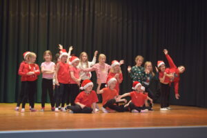 Dance4Kids Weihnachtsabschluß
